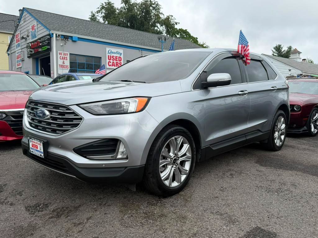 Used 2023 Ford Edge Titanium AWD/4WD image 11