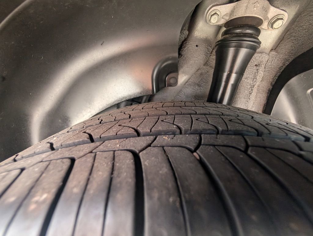 Used 2025 Kia Soul LX FWD image 24