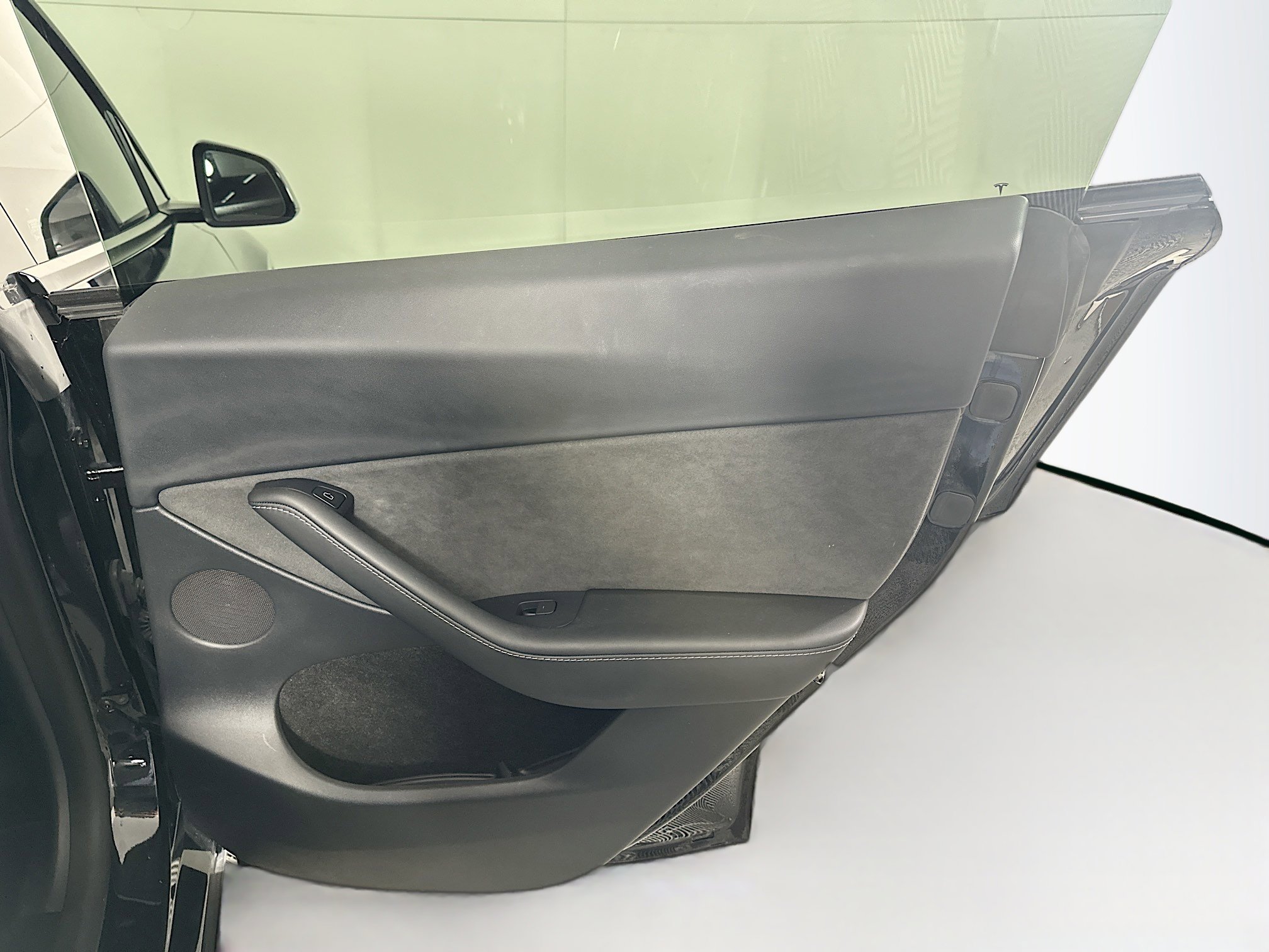 Used 2023 Tesla Model Y Performance image 29