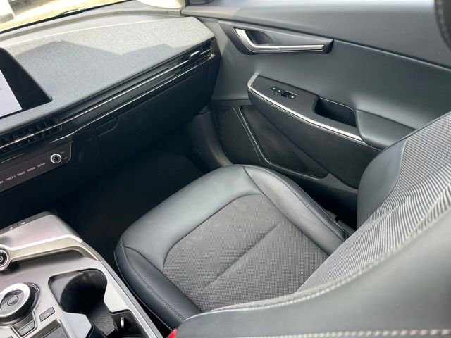 Certified 2024 Kia EV6 Light AWD/4WD image 15