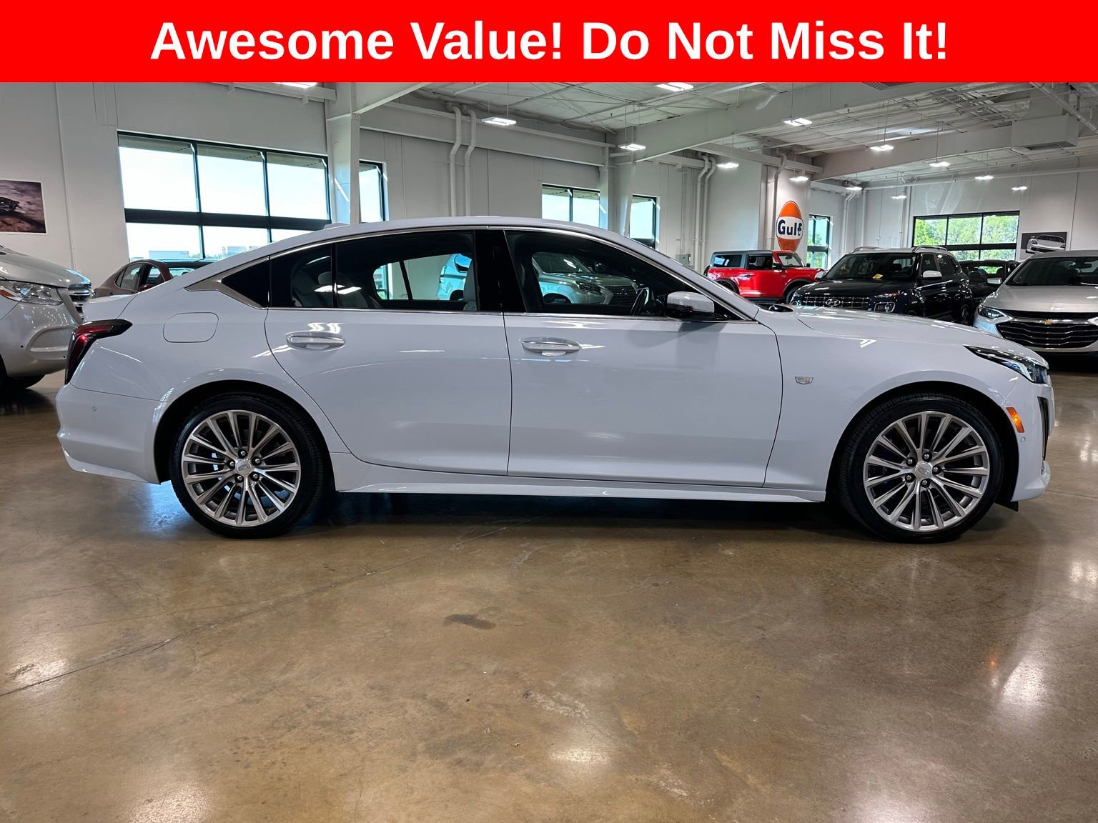 Used 2022 Cadillac CT5 Premium Luxury image 9