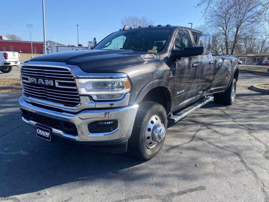 Used 2019 RAM 3500 Laramie image 3