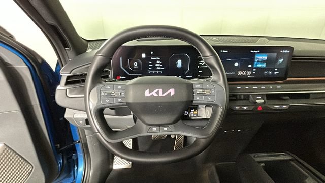 Used 2024 Kia EV9 GT-Line AWD/4WD image 15