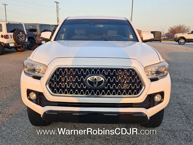 Used 2019 Toyota Tacoma TRD Off-Road image 2