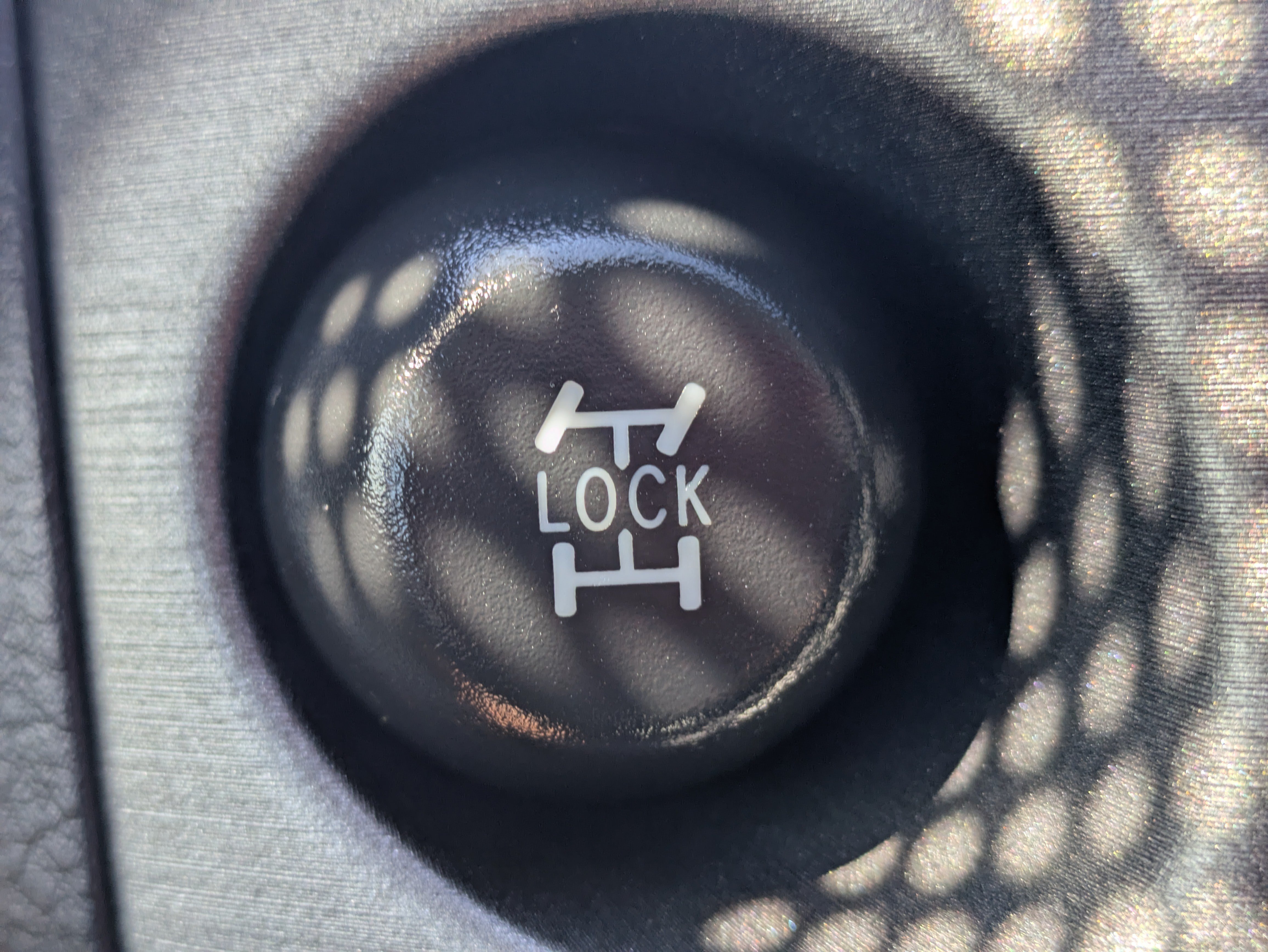 Used 2011 Toyota RAV4 Limited w/ Limited Extra Value Pkg AWD/4WD image 63