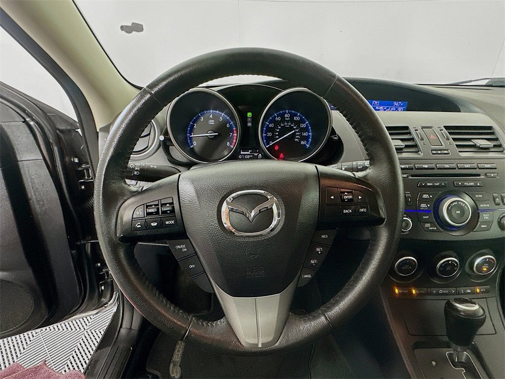 Used 2013 MAZDA MAZDA3 i Touring image 11