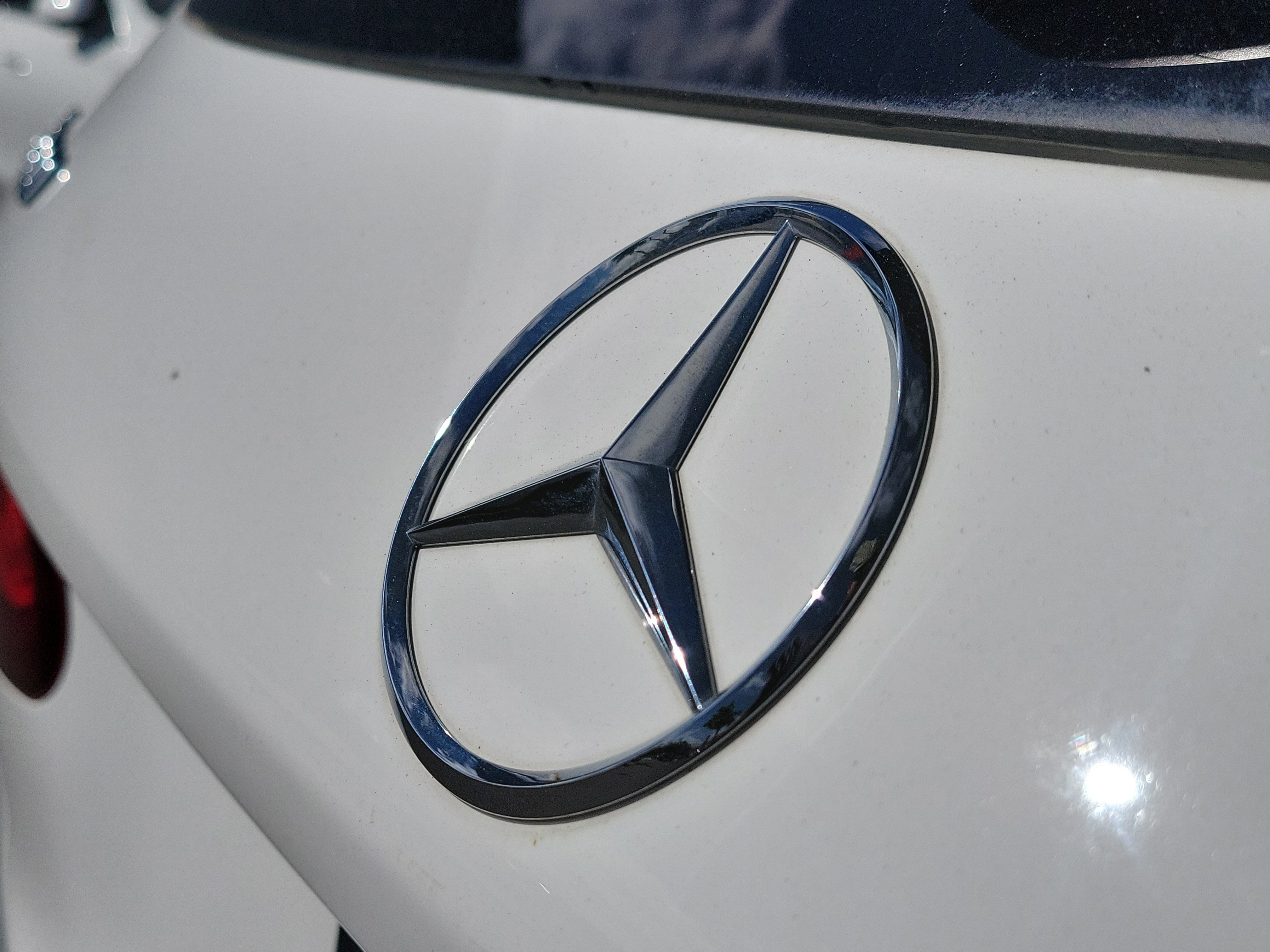 Certified 2022 Mercedes-Benz GLC 300 image 32