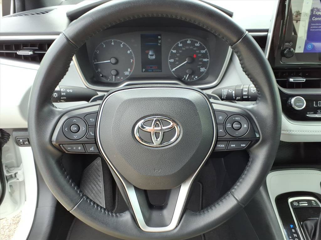 Certified 2025 Toyota Corolla SE FWD image 21