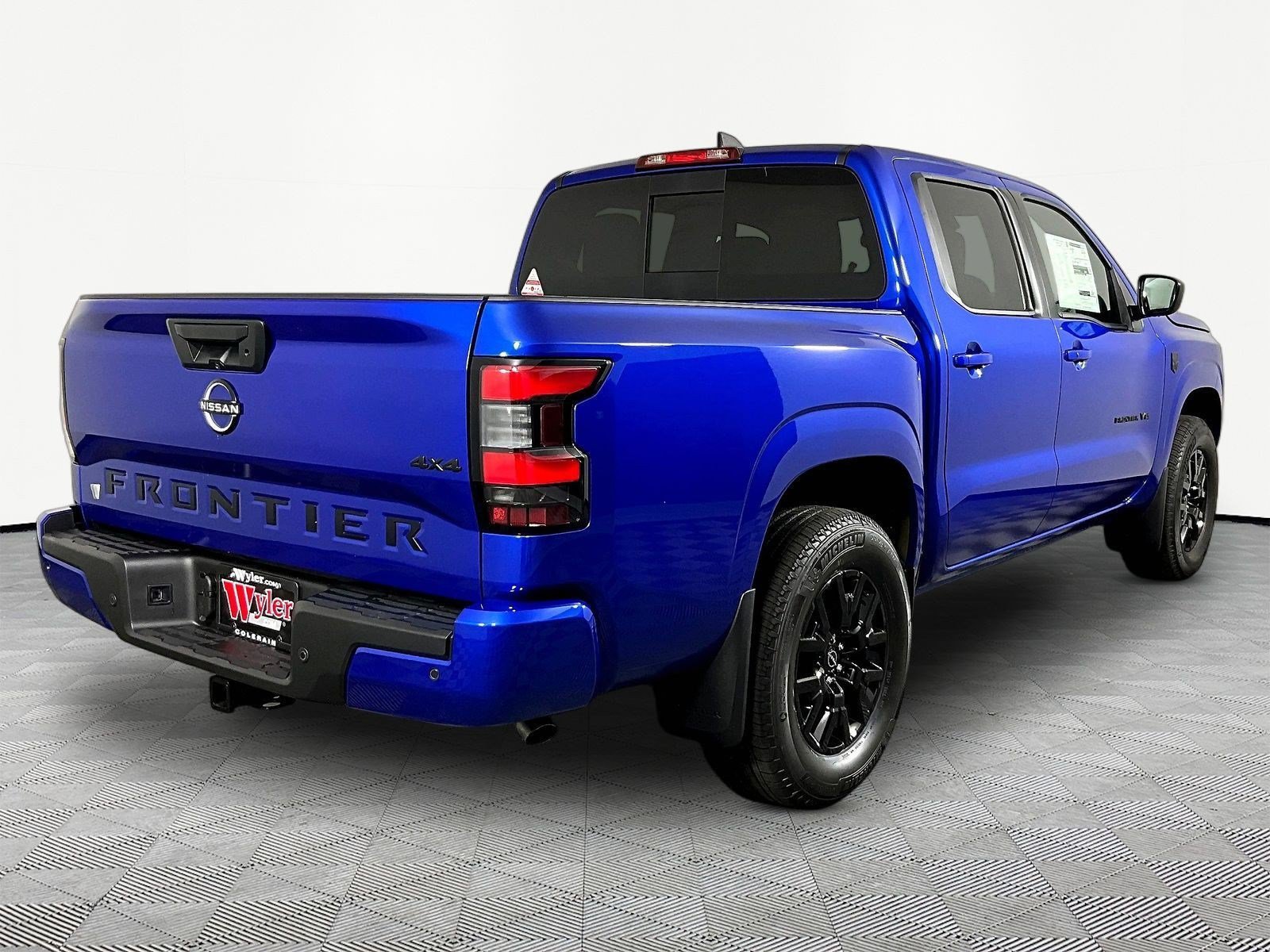 New 2027 Nissan Frontier SV w/ SV Convenience Package AWD/4WD image 7