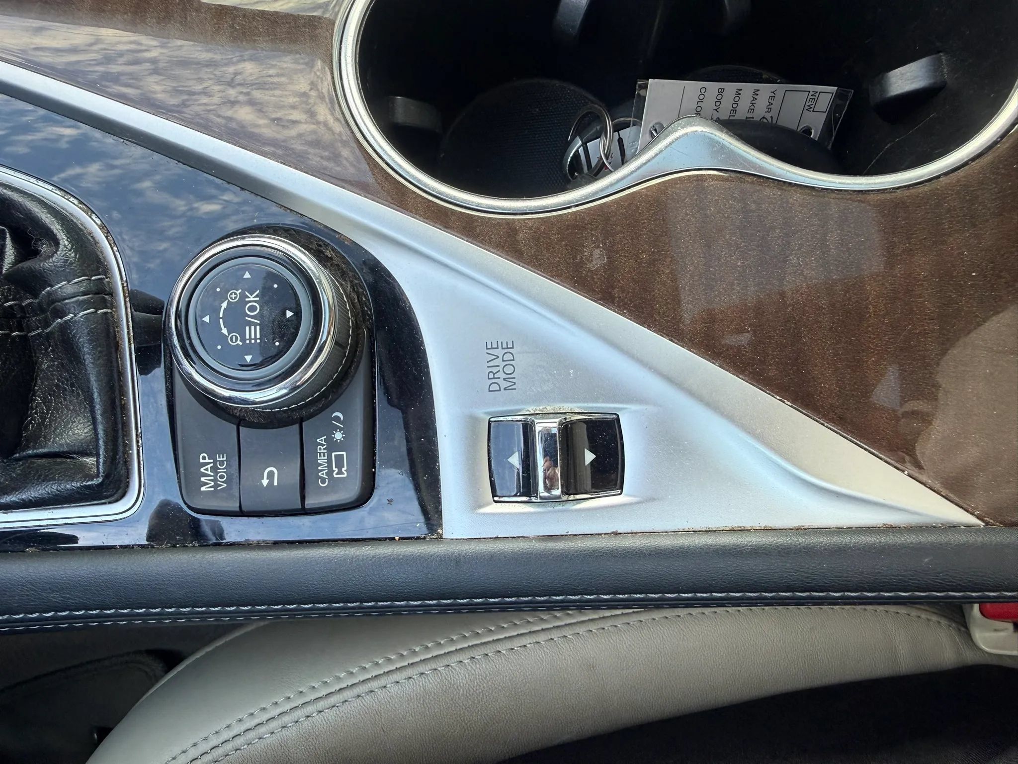 Used 2014 INFINITI Q50 Premium w/ Deluxe Touring Package RWD image 18