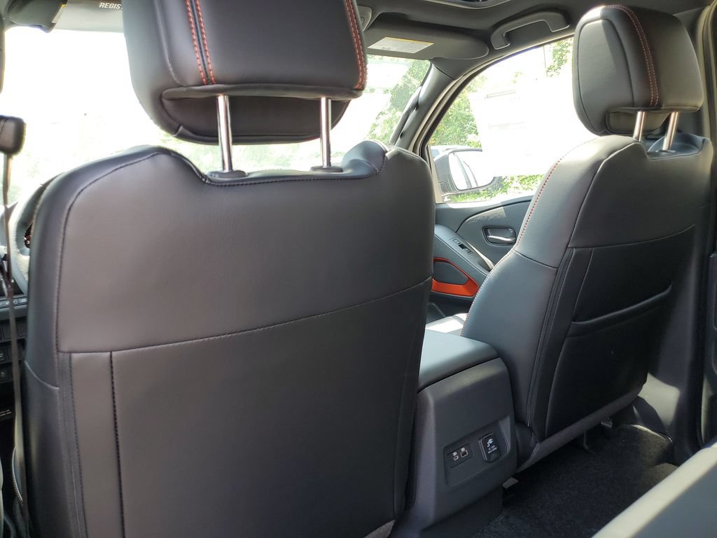 New 2026 Nissan Frontier PRO-4X w/ Pro Premium Package AWD/4WD image 32