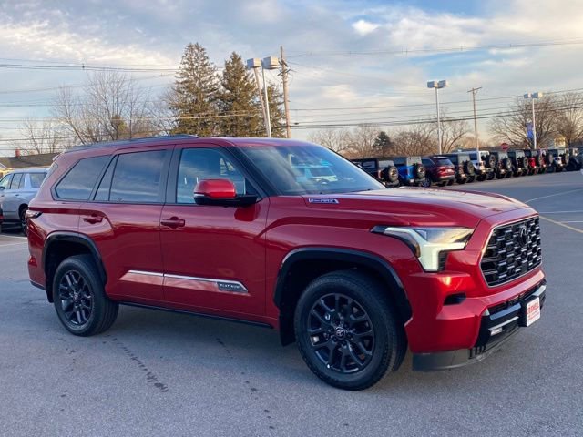 Used 2025 Toyota Sequoia Platinum image 7