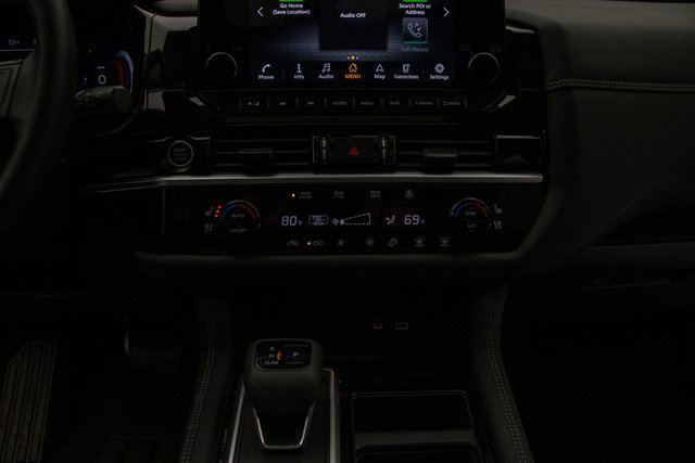 Used 2024 Nissan Pathfinder Platinum w/ Cargo Package image 26