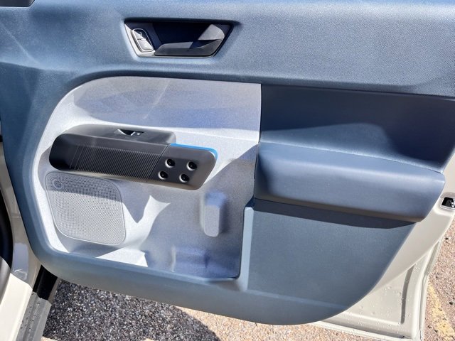 New 2025 Ford Maverick XLT image 17