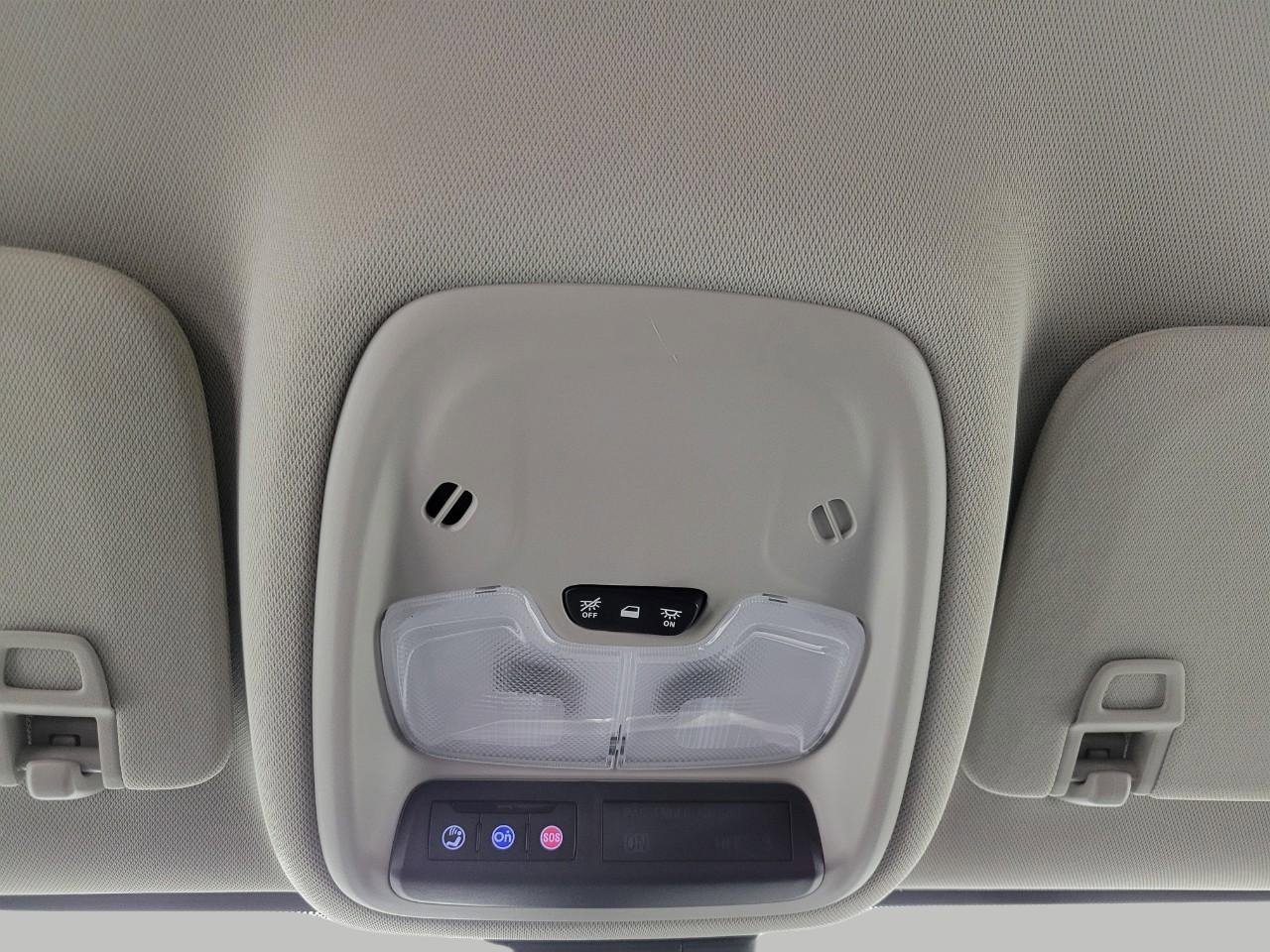 Used 2025 Buick Encore GX Preferred image 18