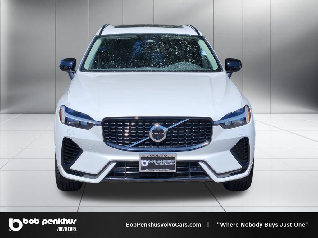 Used 2023 Volvo XC60 T8 Plus AWD/4WD image 22
