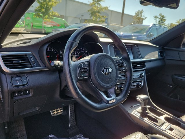 Used 2017 Kia Optima SX FWD image 18