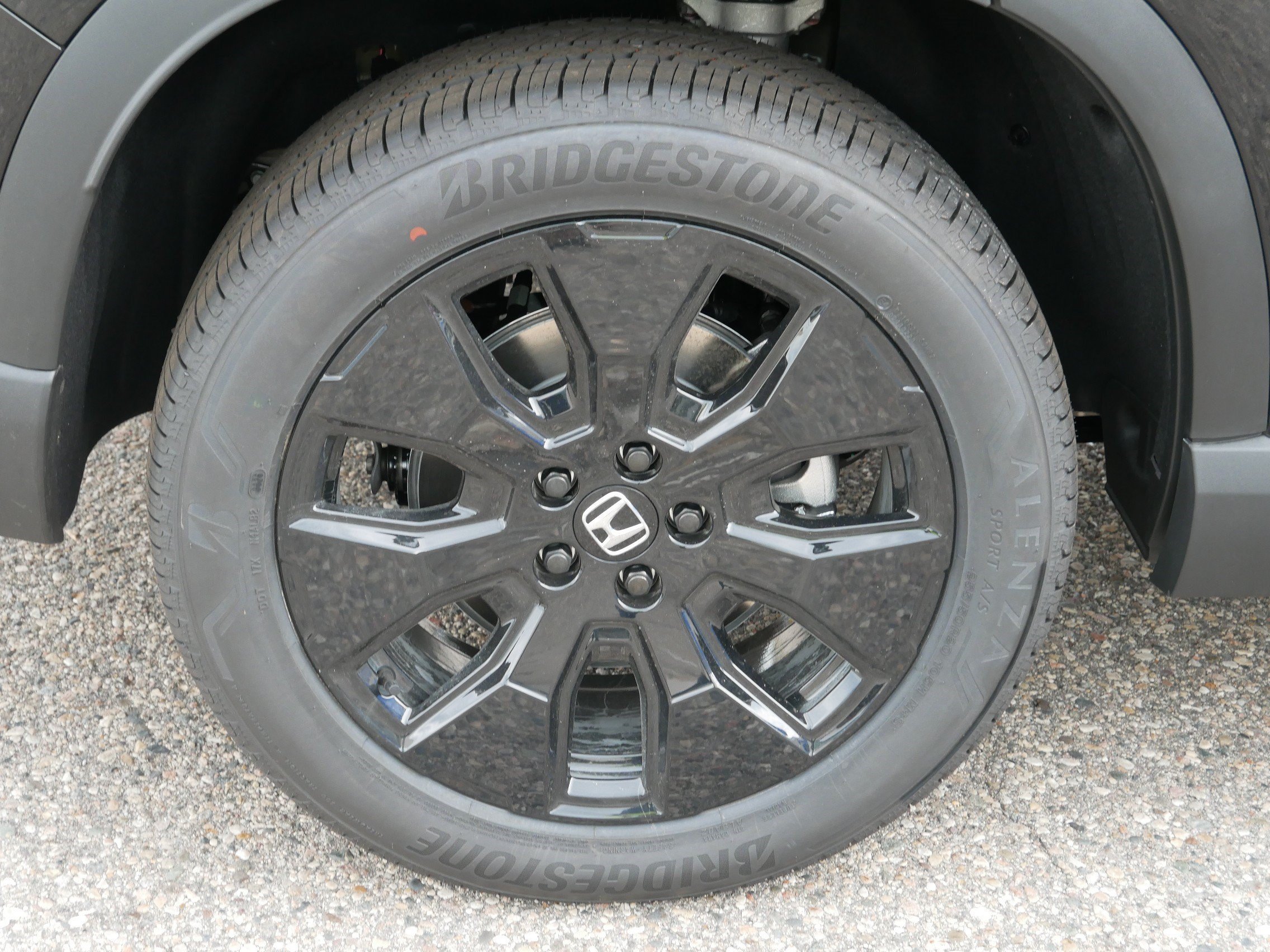New 2026 Honda Pilot Black Edition image 5