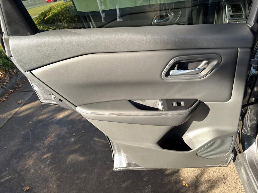 New 2026 Nissan Rogue SV w/ Cold Weather Package image 30