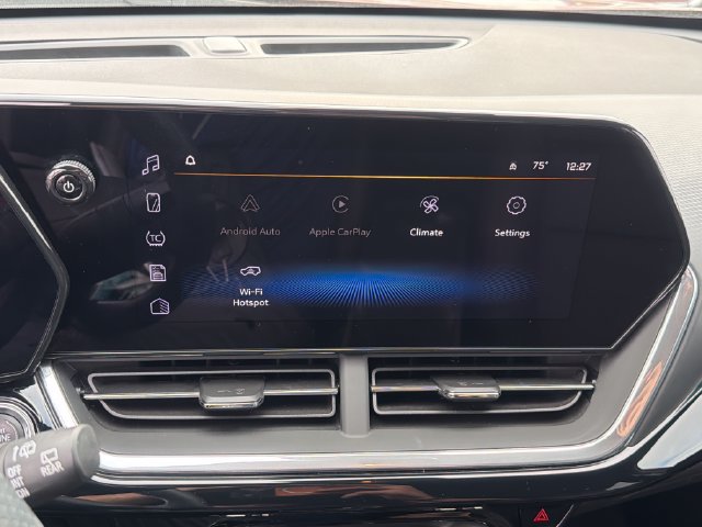 Certified 2024 Chevrolet Trax RS w/ Sunroof Package FWD image 21