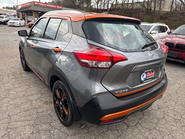 Used 2019 Nissan Kicks SV FWD image 10