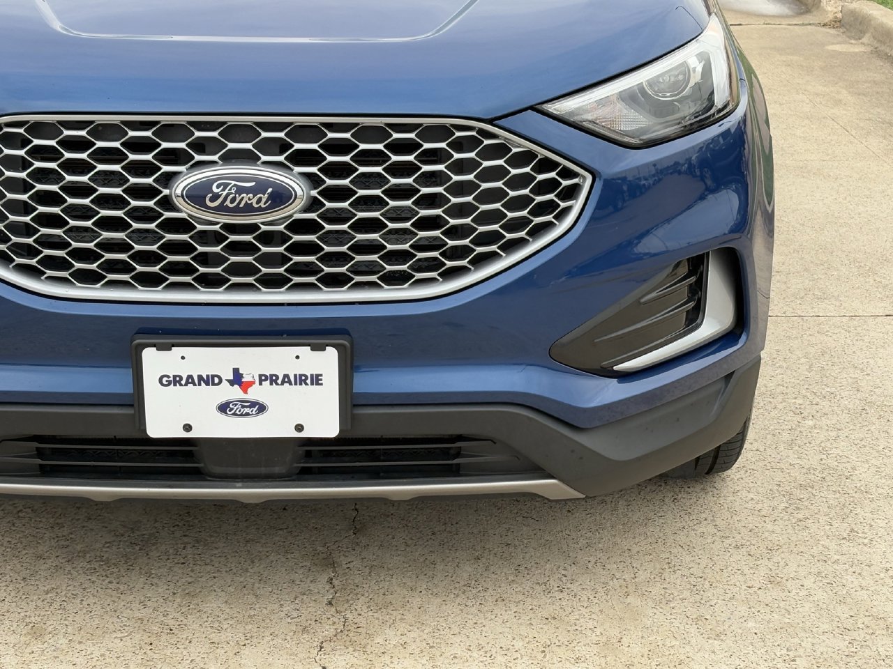 Used 2023 Ford Edge SEL AWD/4WD image 10