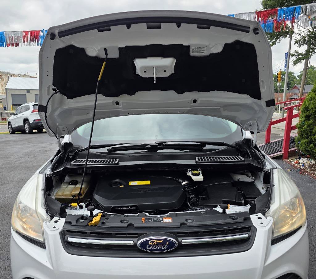 Used 2016 Ford Escape SE FWD image 32