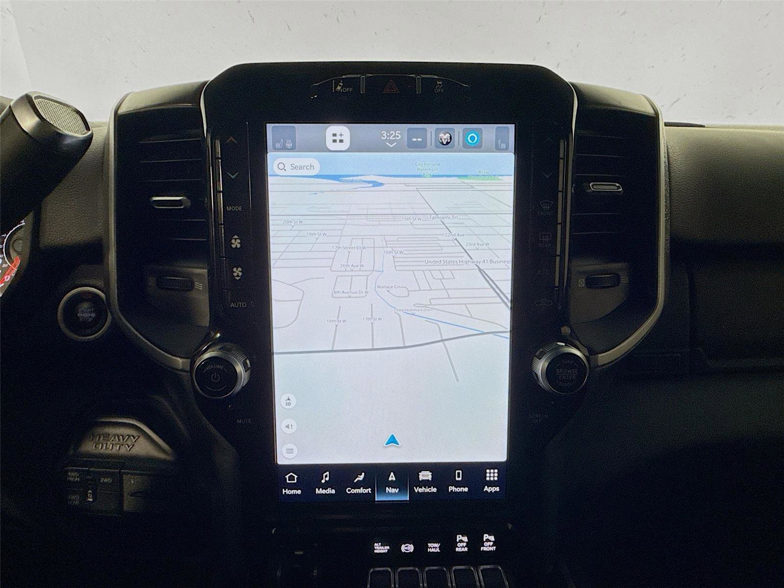 Used 2022 RAM 3500 Big Horn w/ Safety Group B image 18