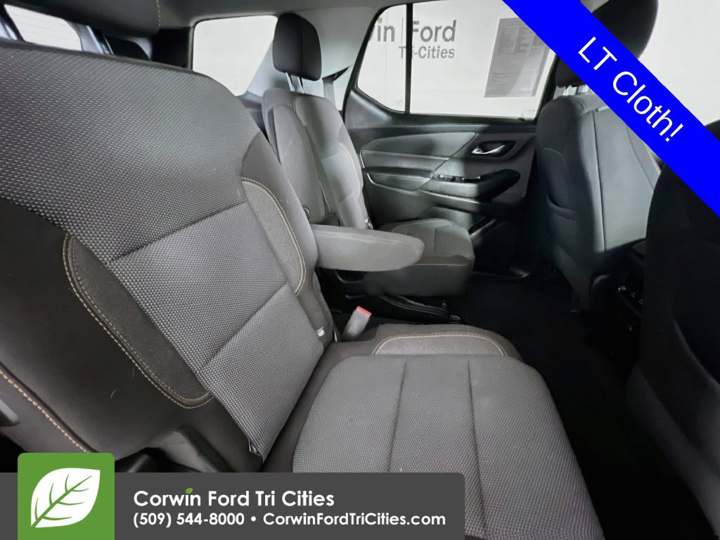 Used 2021 Chevrolet Traverse LT FWD image 17