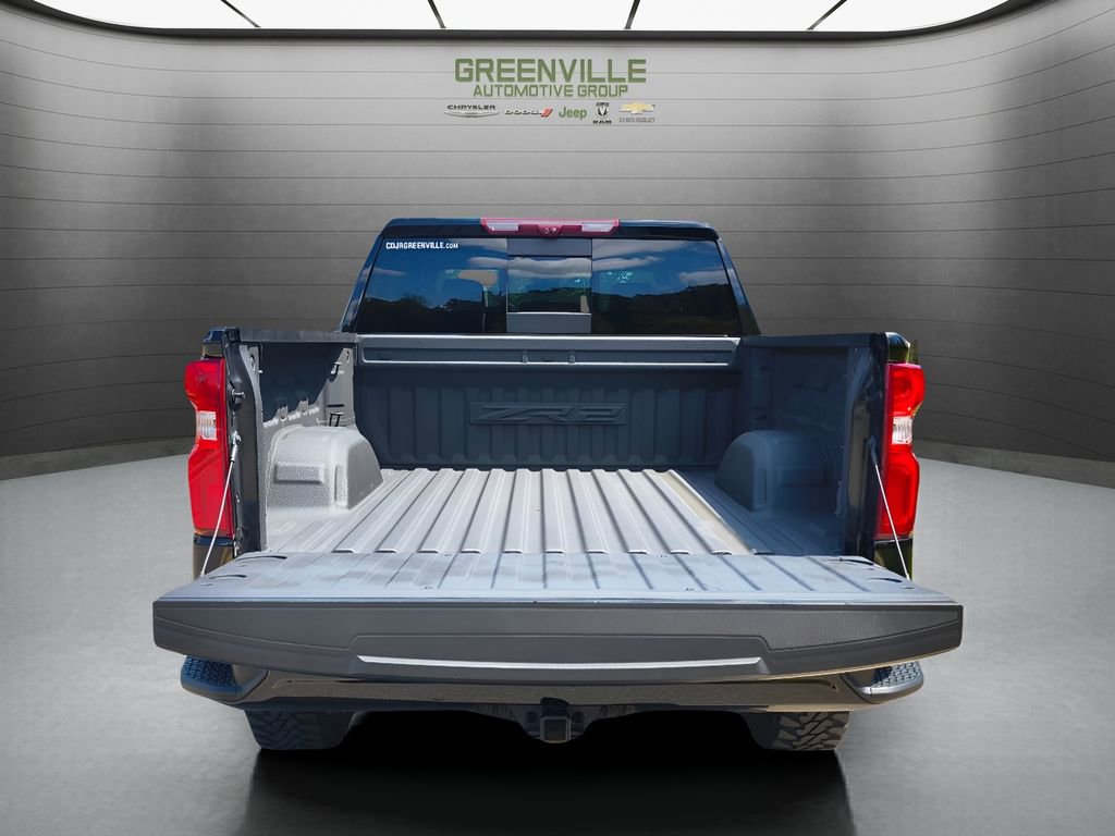 Used 2023 Chevrolet Silverado 1500 ZR2 w/ Technology Package image 9