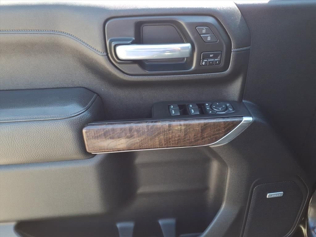 Used 2021 GMC Sierra 2500 Denali w/ Denali Ultimate Package image 12