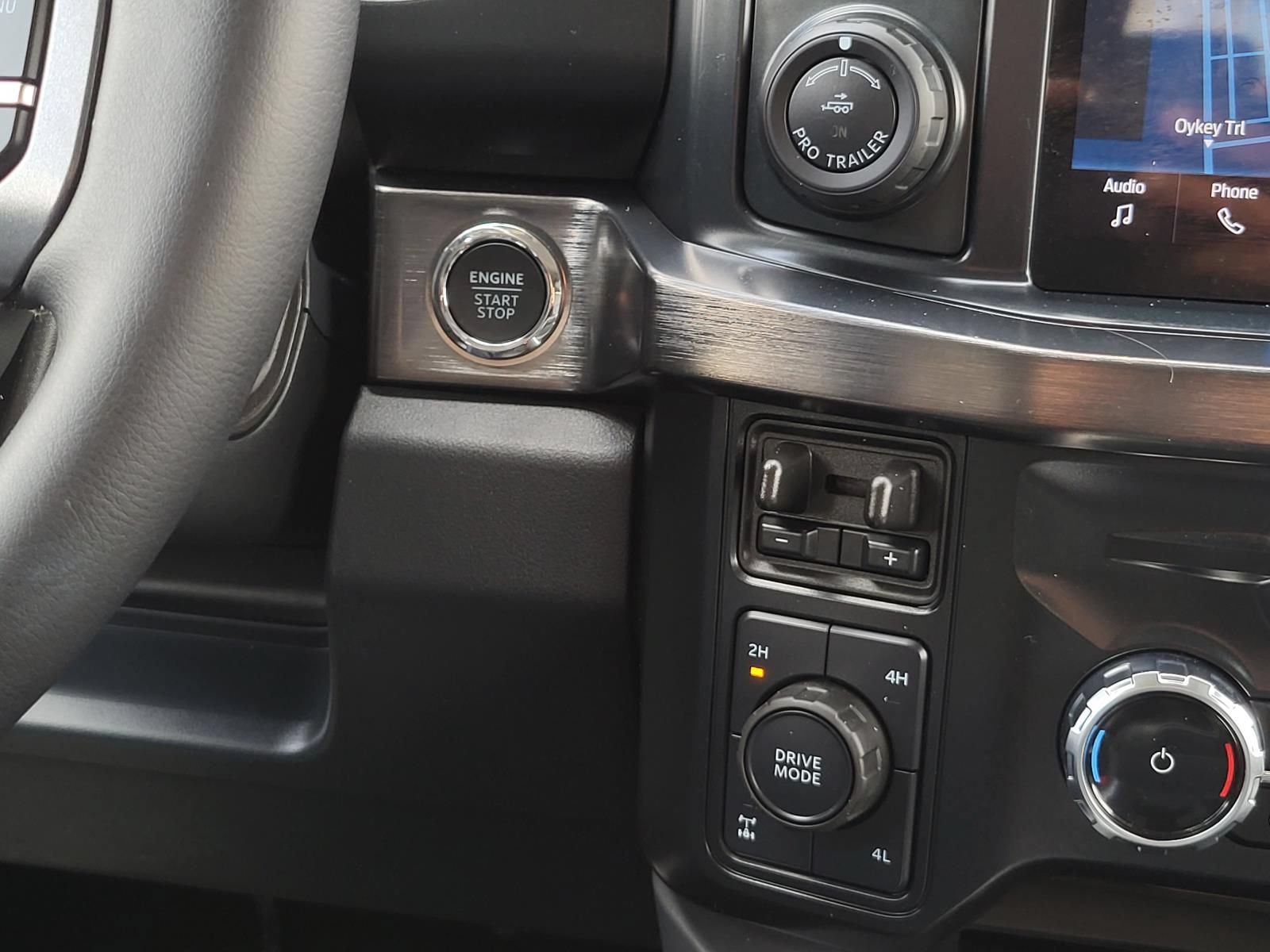 Used 2025 Ford F250 Lariat w/ Lariat Ultimate Package AWD/4WD image 33