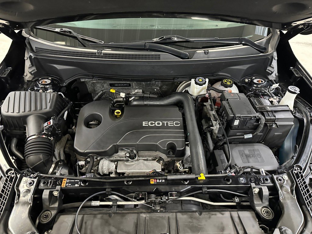 Certified 2022 GMC Terrain SLE w/ Driver Convenience Package image 38