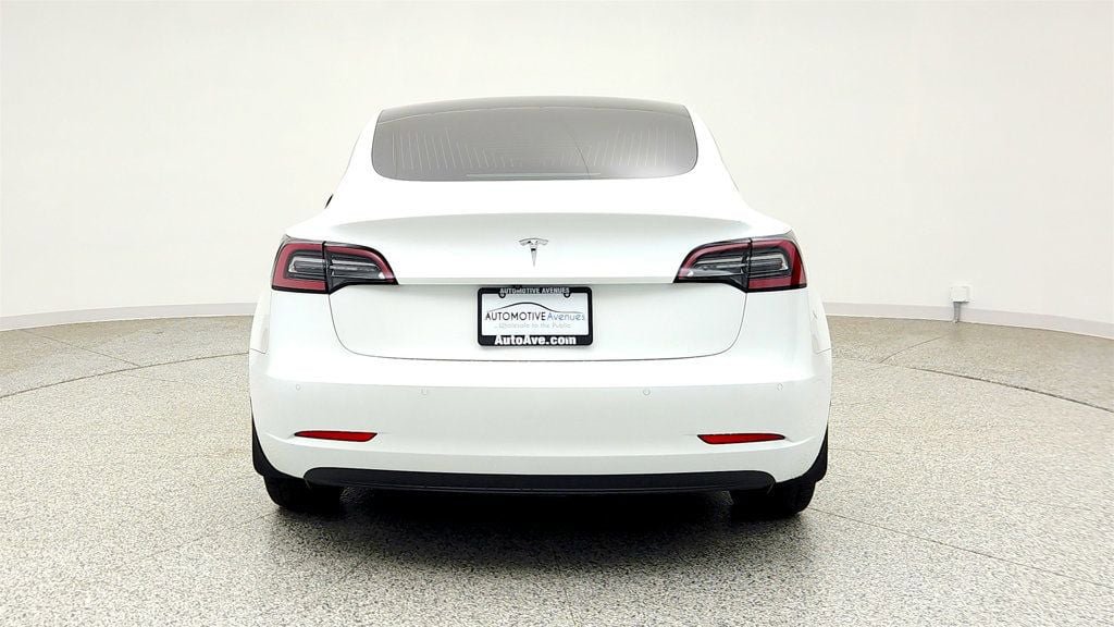 Used 2020 Tesla Model 3 Standard Range Plus RWD image 11