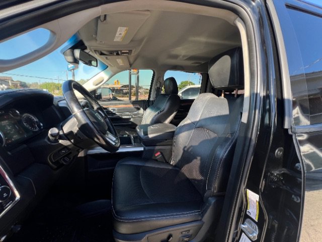 Used 2014 RAM 2500 Laramie AWD/4WD image 9