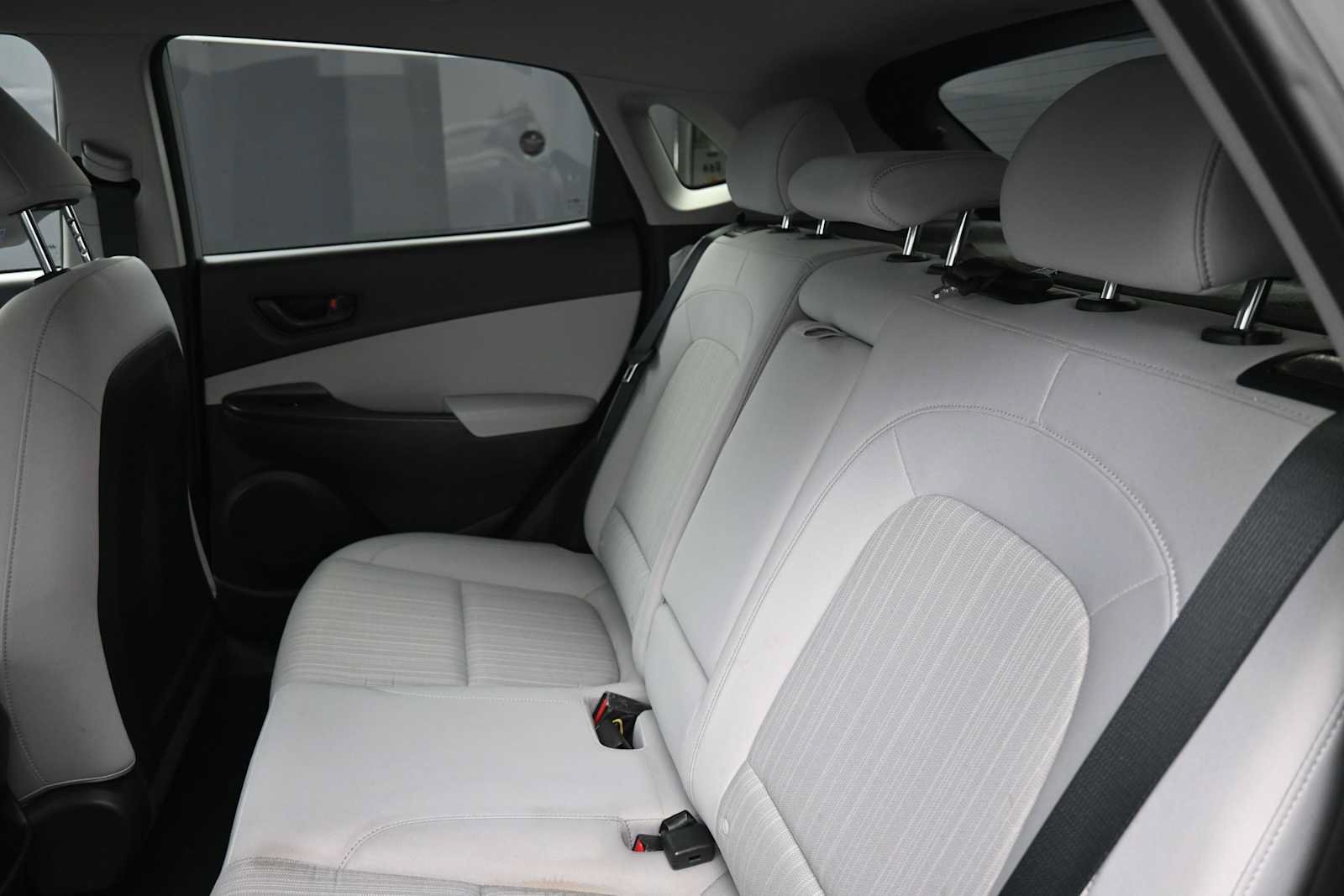 Certified 2023 Hyundai Kona SEL AWD/4WD image 20
