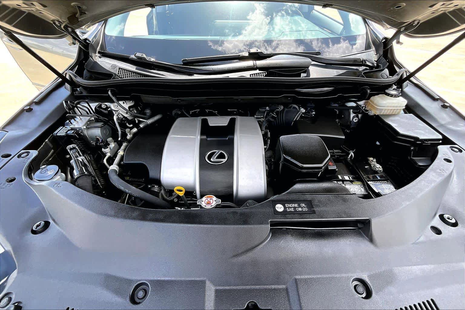 Used 2018 Lexus RX 350L FWD w/ Premium Package image 29