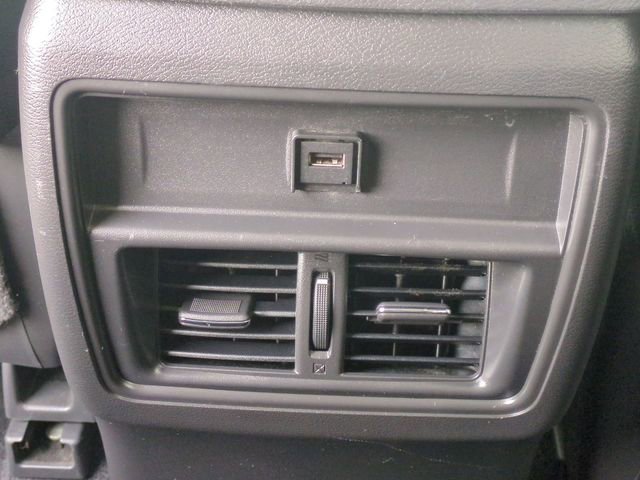 Used 2017 Nissan Murano SV image 22