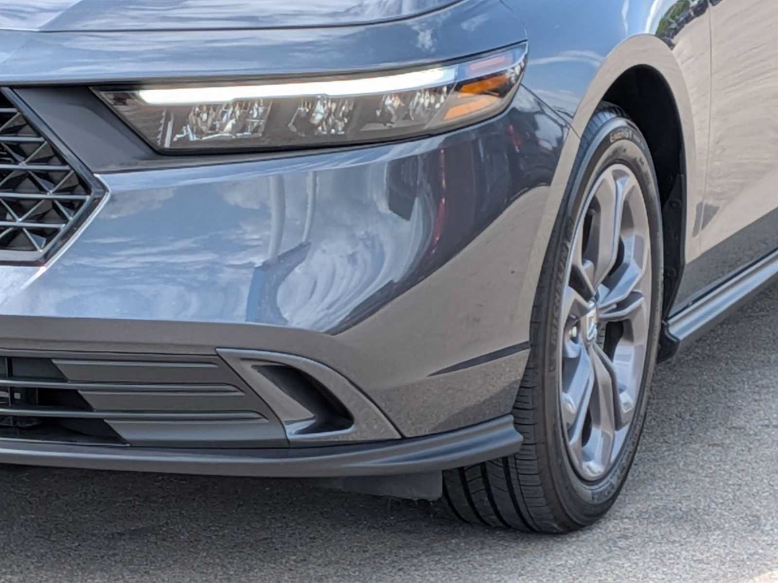 Certified 2023 Honda Accord EX image 10