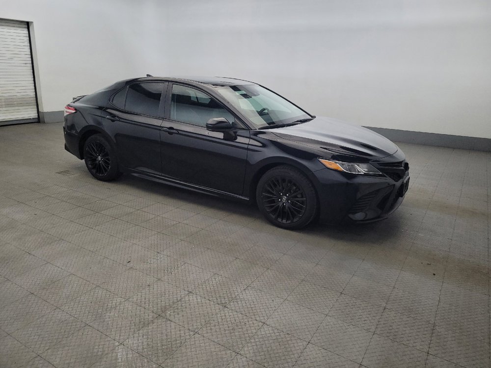 Used 2020 Toyota Camry SE FWD image 11
