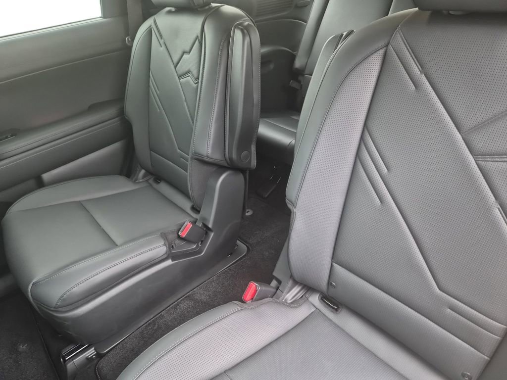 Certified 2026 Hyundai Palisade XRT Pro image 13