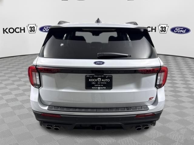 New 2026 Ford Explorer ST AWD/4WD image 7