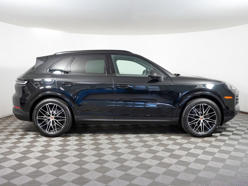New 2026 Porsche Cayenne AWD/4WD image 8