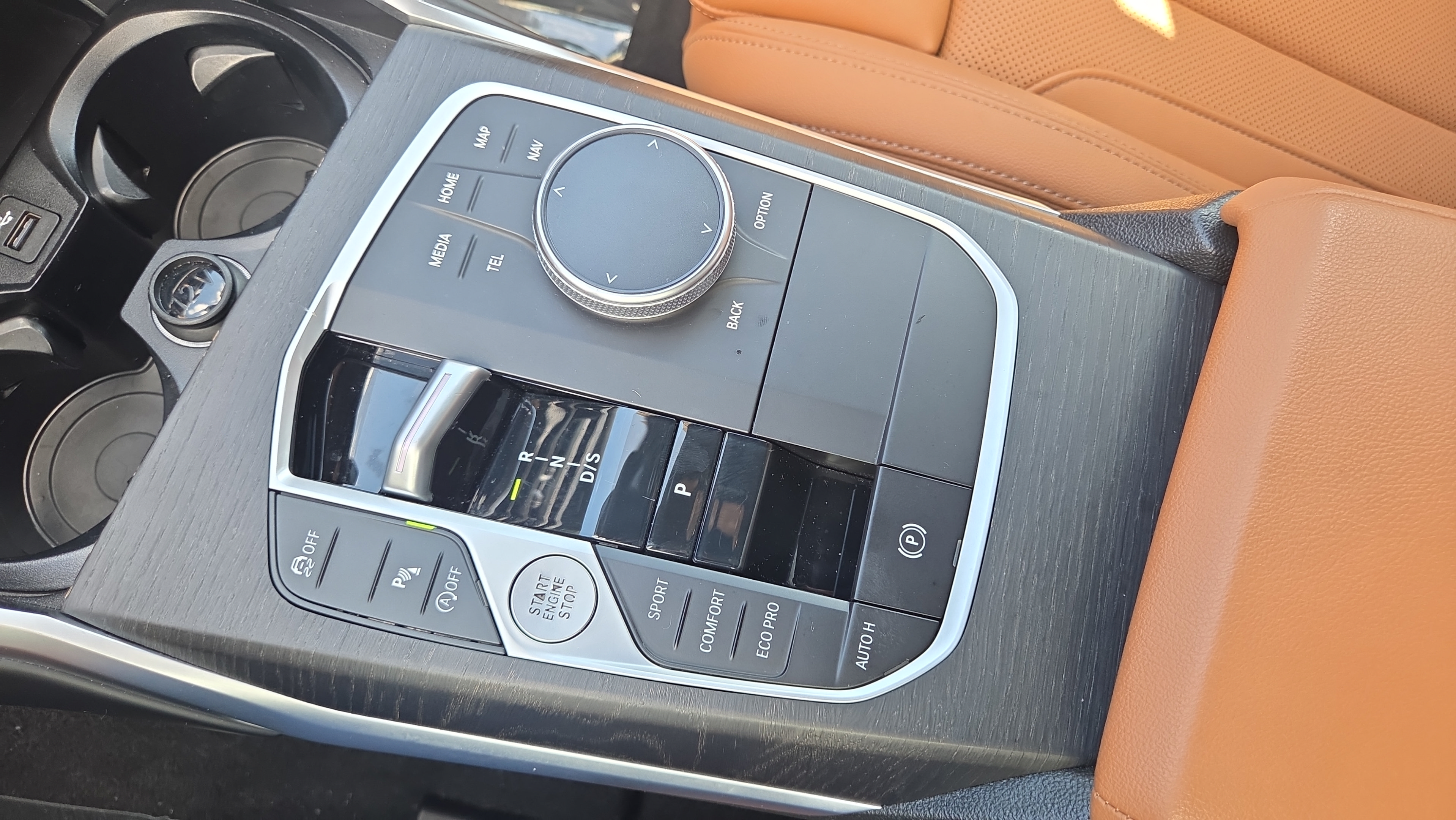 Used 2023 BMW 330i Sedan w/ Premium Package RWD image 34