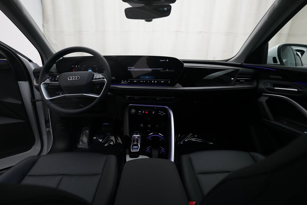 Used 2025 Audi Q5 Premium Plus w/ Premium Plus image 19