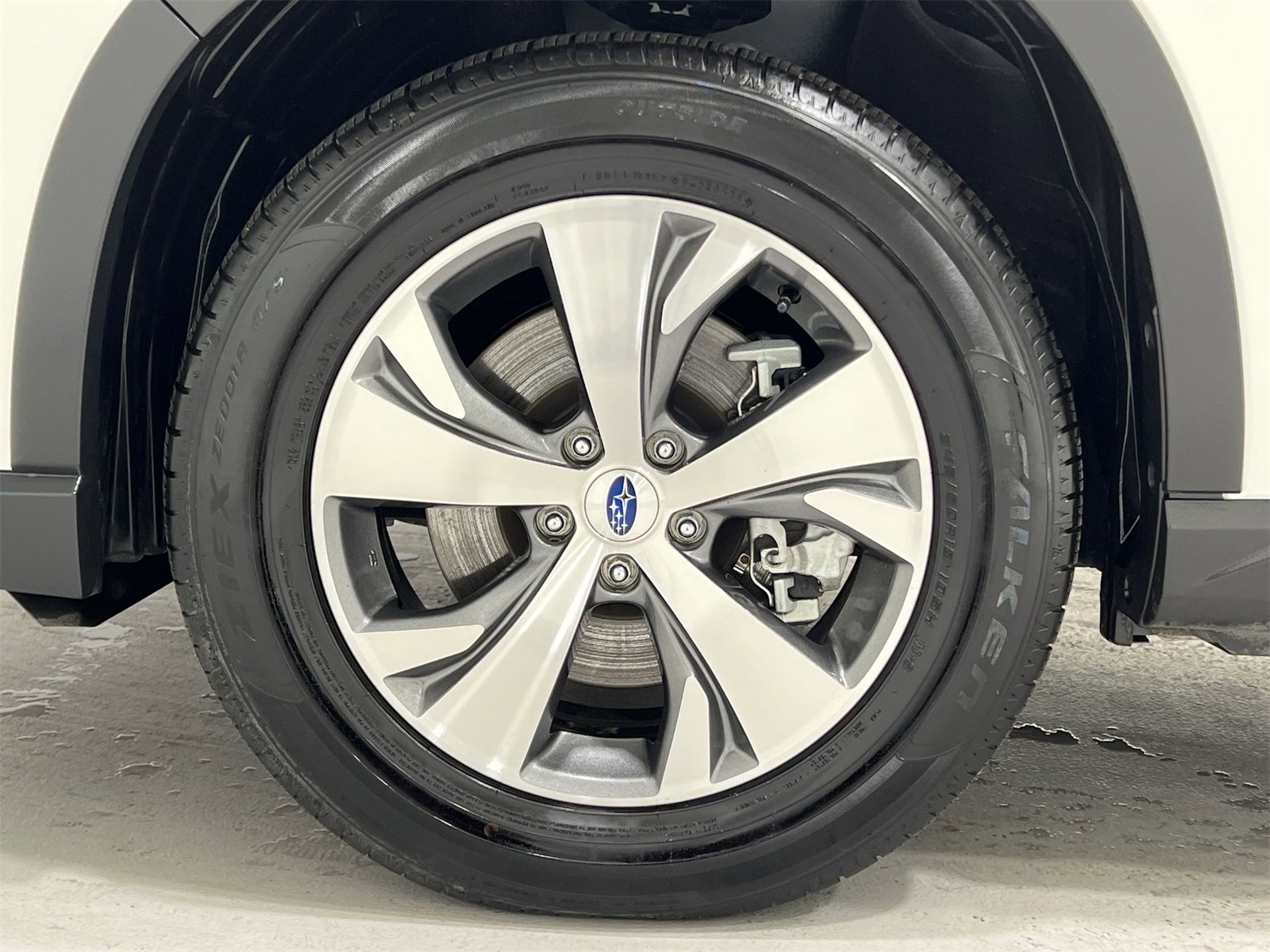 Certified 2024 Subaru Ascent Premium w/ Convenience Package image 10