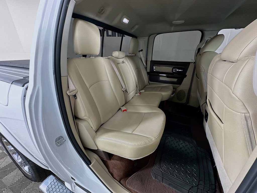 Used 2017 RAM 1500 Laramie image 33