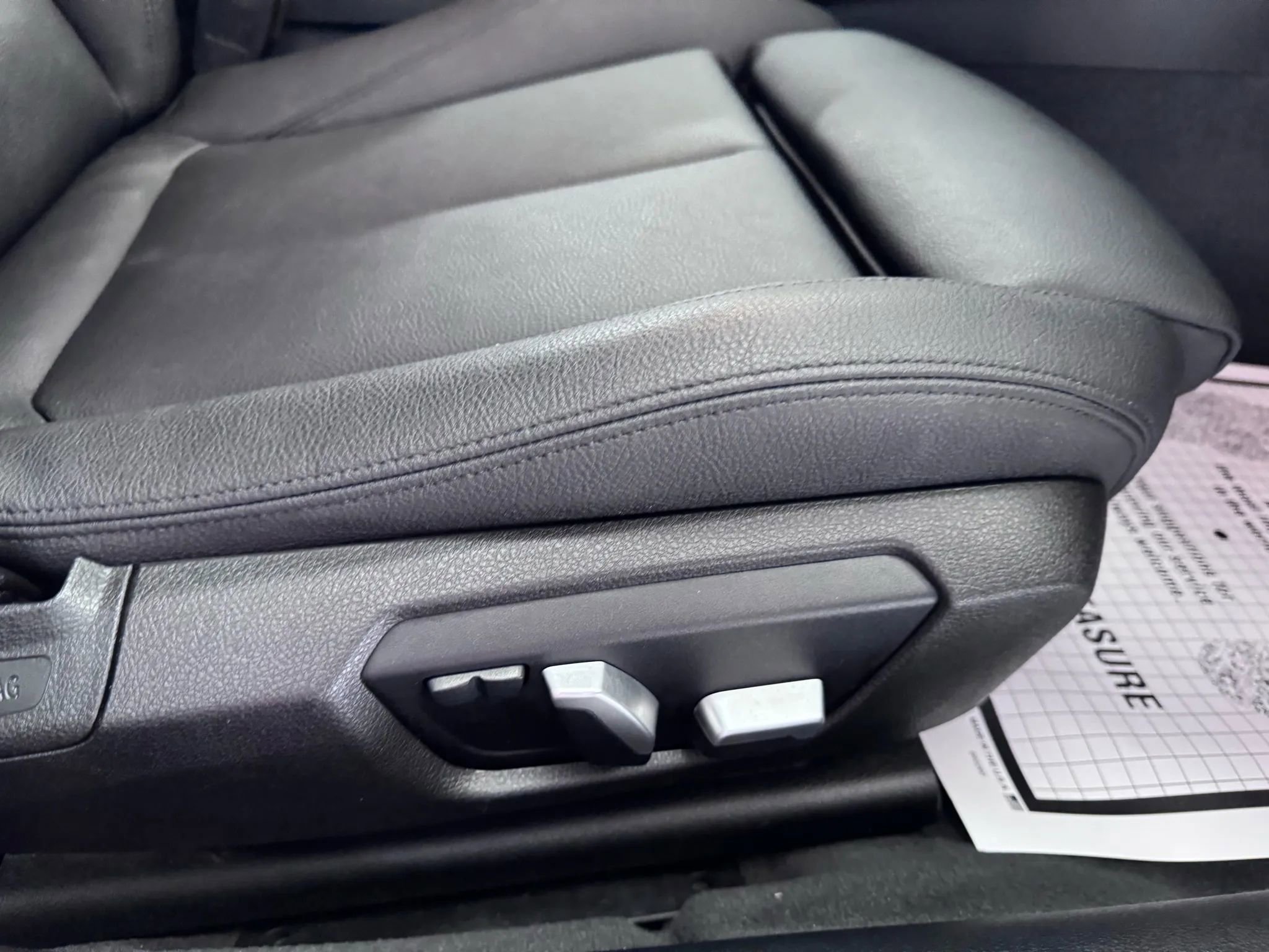 Used 2017 BMW 330i xDrive Sedan image 14