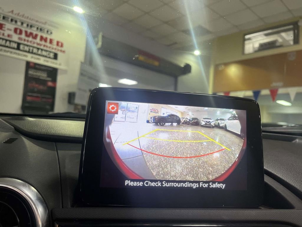 Used 2023 MAZDA MX-5 Miata Grand Touring w/ Weather Package image 17