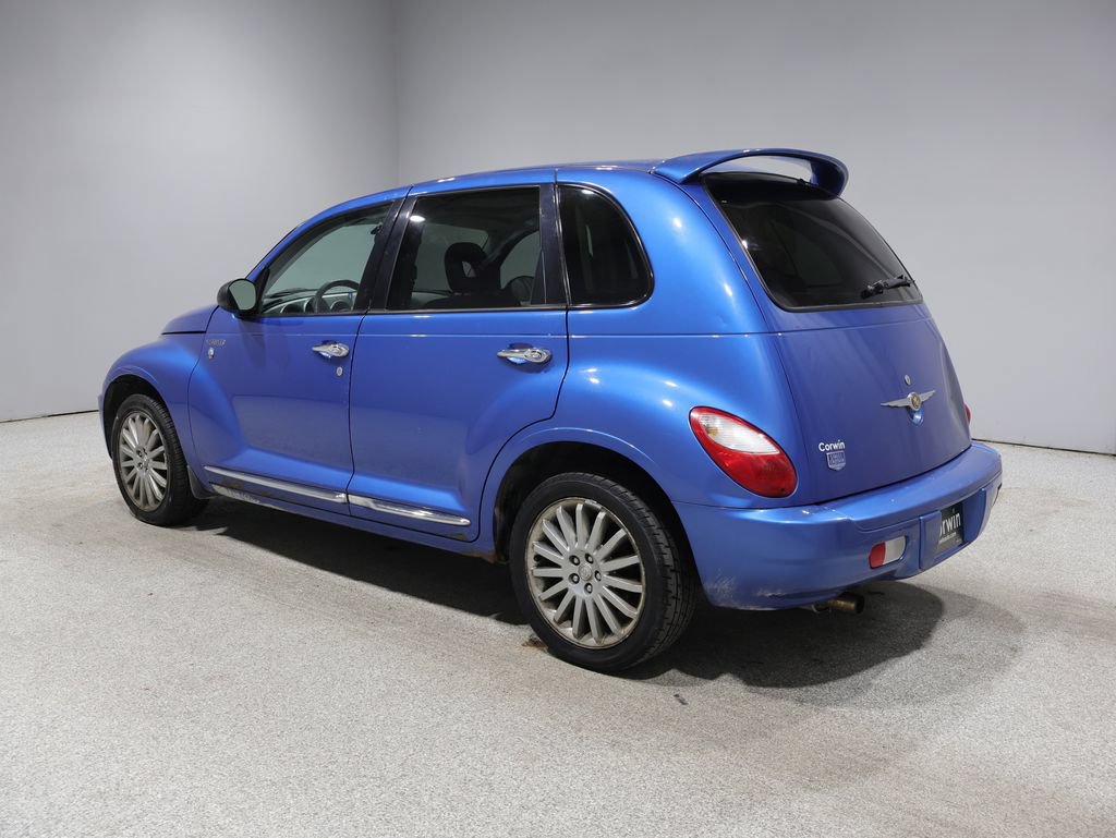Used 2007 Chrysler PT Cruiser Touring FWD image 4